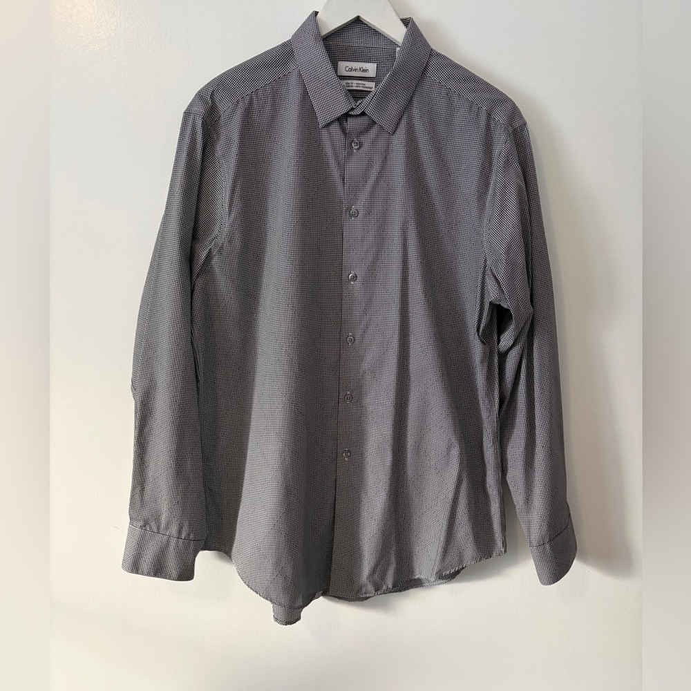 Calvin Klein Men's Dress Shirt